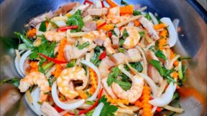 Cách Làm Nộm Ngó Sen Tôm Thịt
